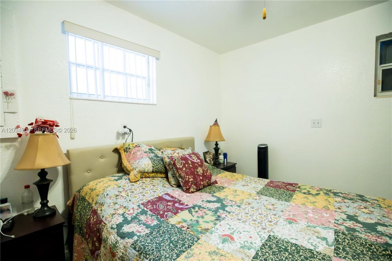 188 E 59th St, Hialeah, FL 33013 Photo