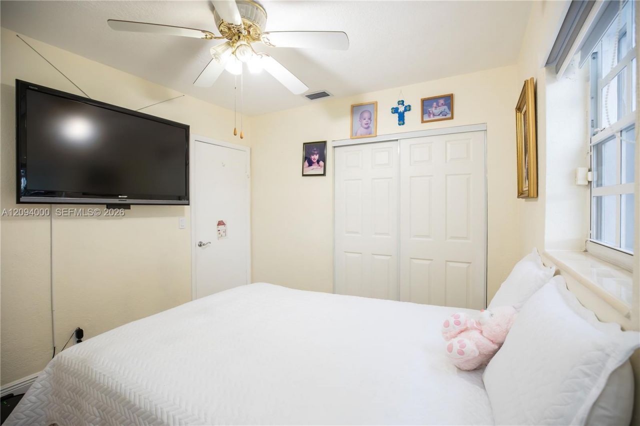 188 E 59th St, Hialeah, FL 33013 Photo