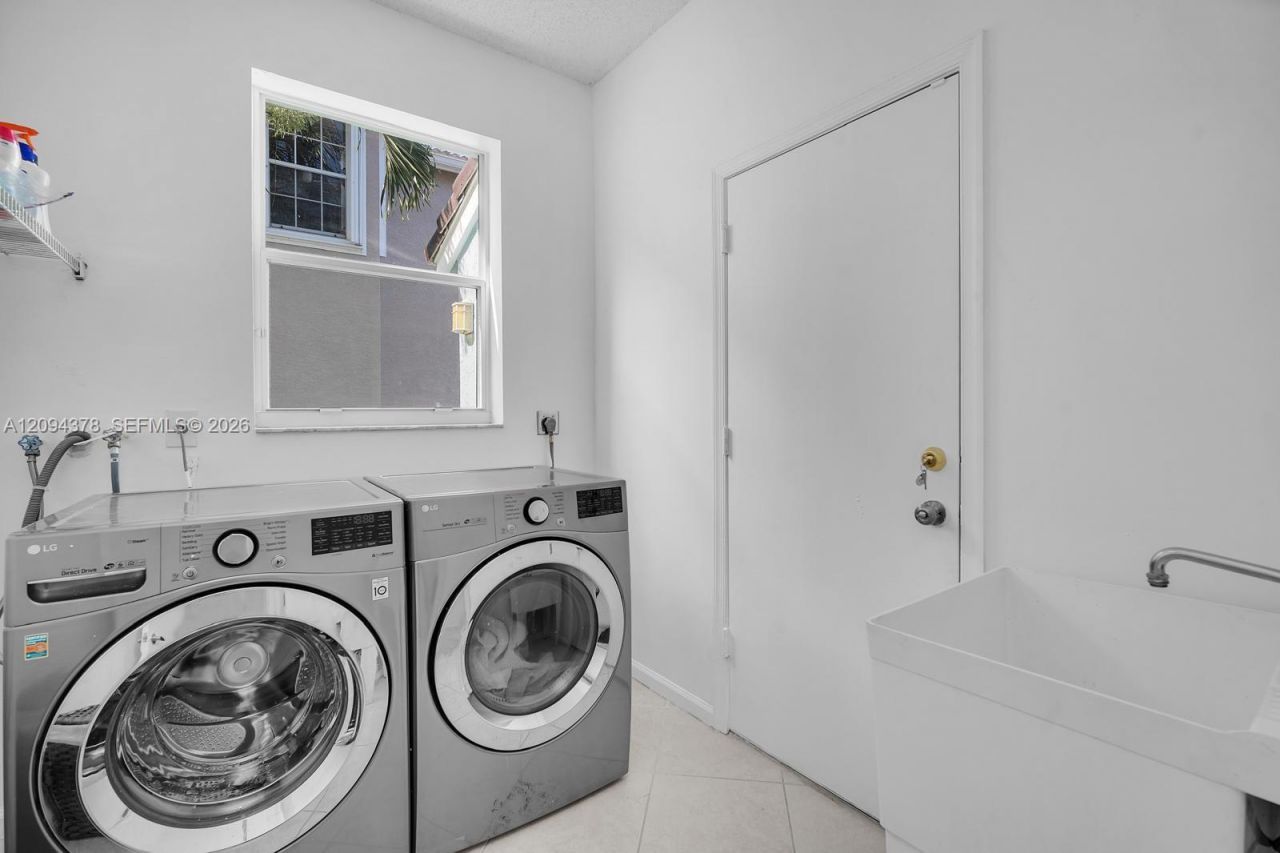 16356 SW 26th St, Miramar, FL 33027 Photo