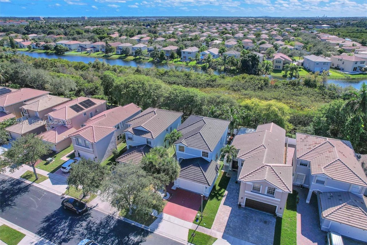 16356 SW 26th St, Miramar, FL 33027 Photo