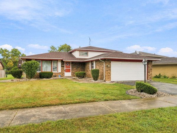714 E 194th Street , Glenwood, IL 60425