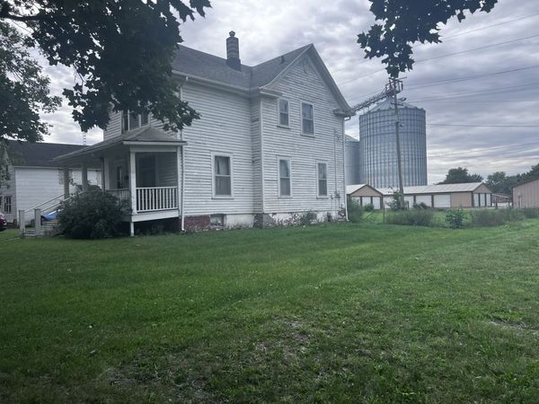 206 N Grant Street, Milford, IL 60953
