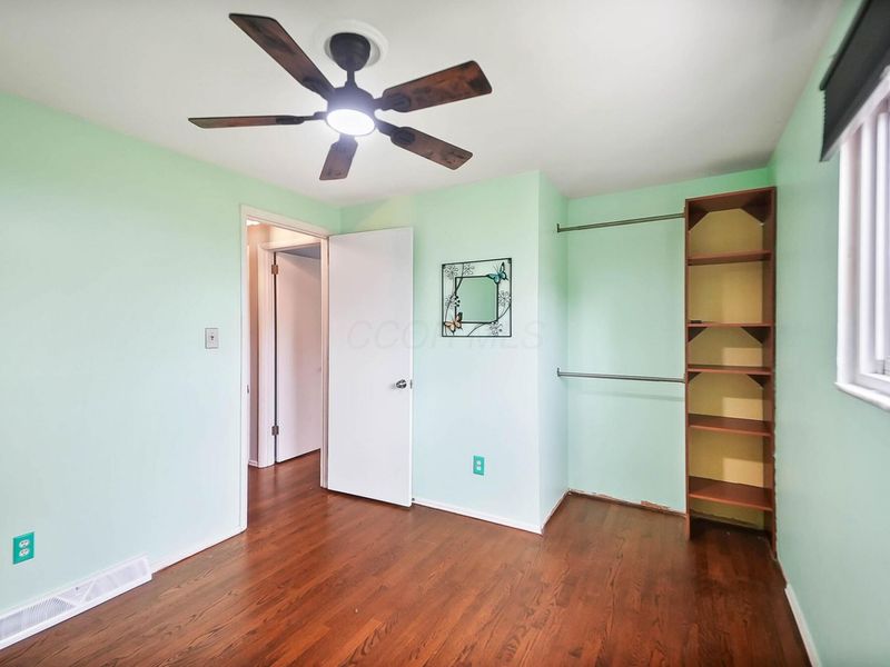 4100 Kendale Road, Columbus, OH 43220 Photo 32