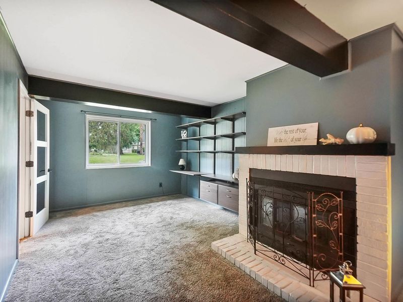 4100 Kendale Road, Columbus, OH 43220 Photo 6
