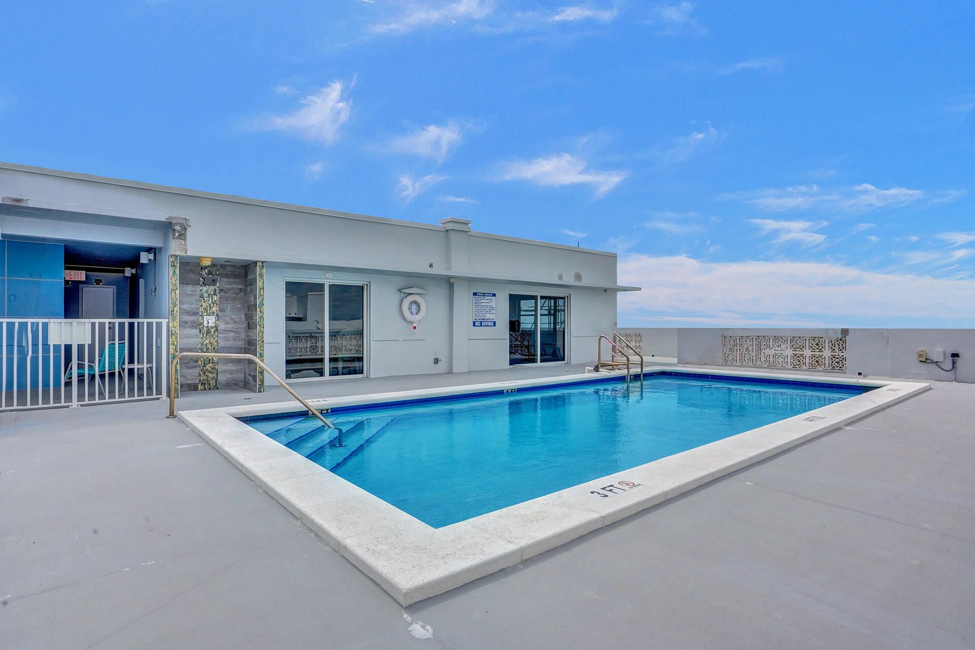 320 S Surf Road, Unit 402, Hollywood, FL 33019 Photo