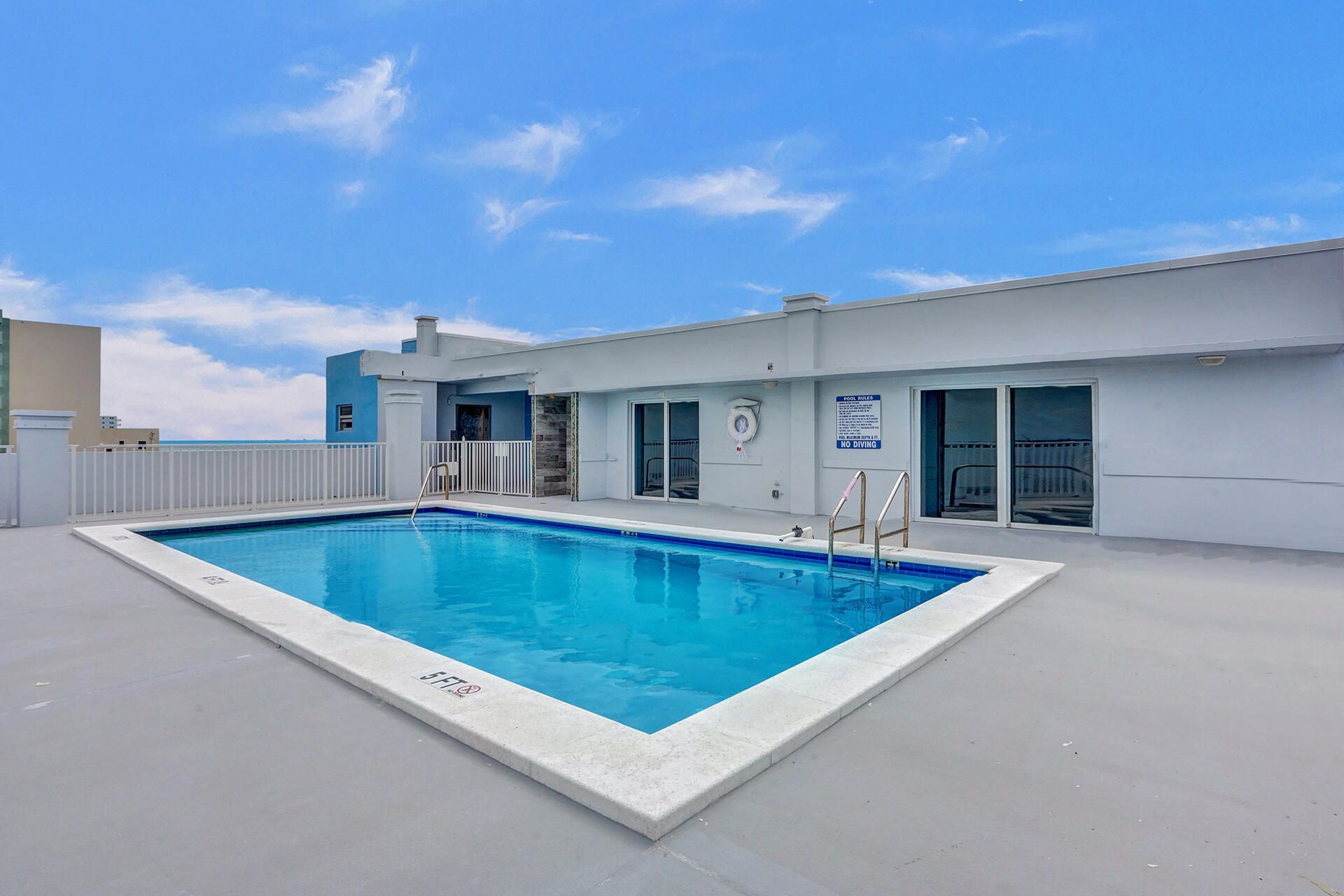 320 S Surf Road, Unit 402, Hollywood, FL 33019 Photo