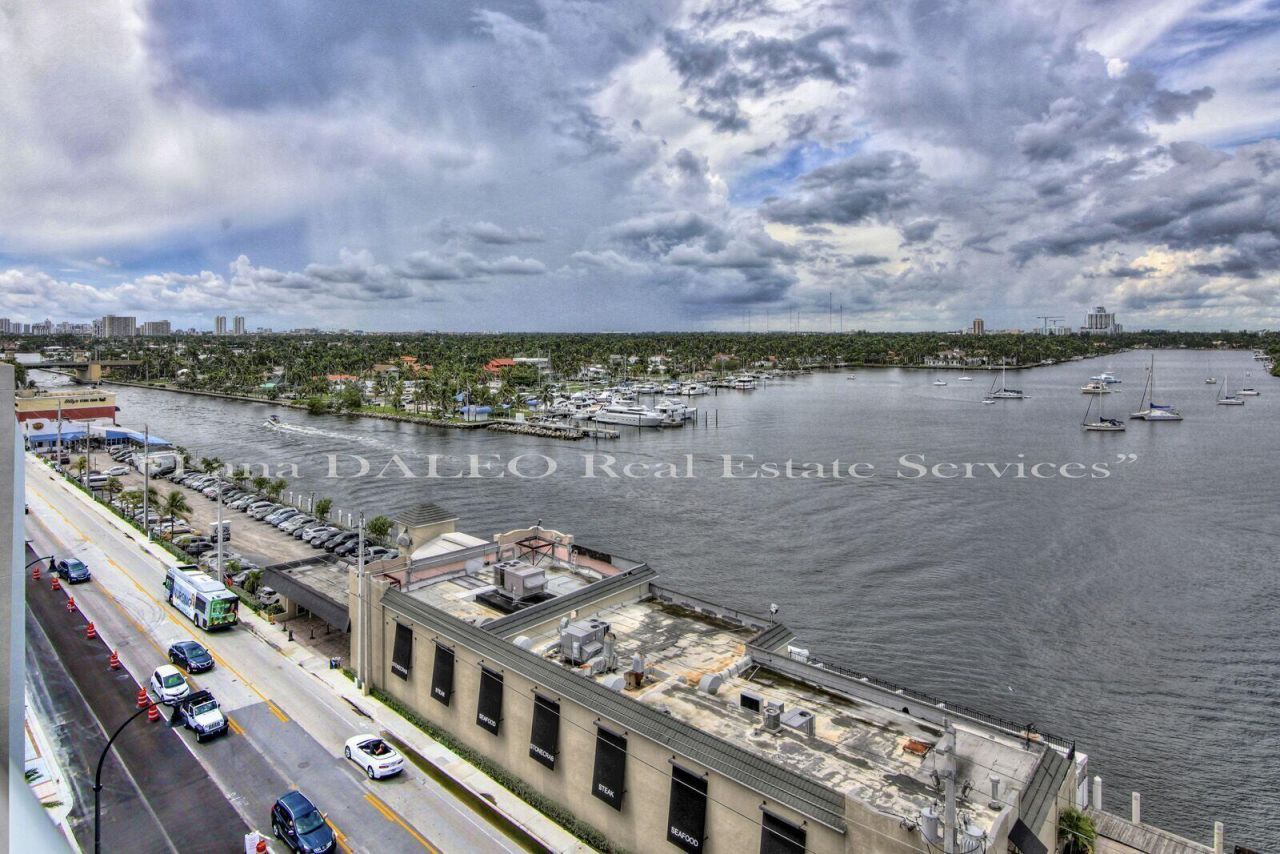 320 S Surf Road, Unit 402, Hollywood, FL 33019 Photo