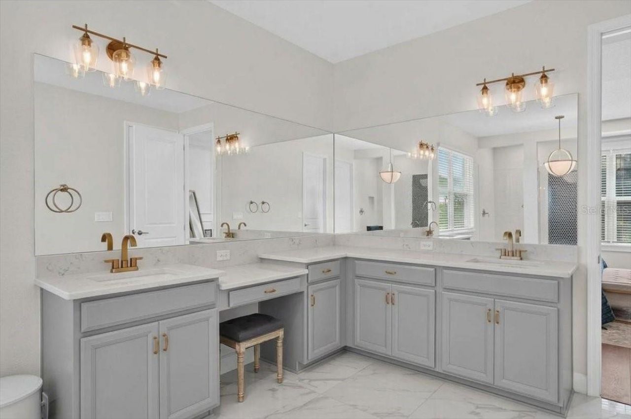 10203 Milky Way Circle, Sarasota, FL 34241 Photo