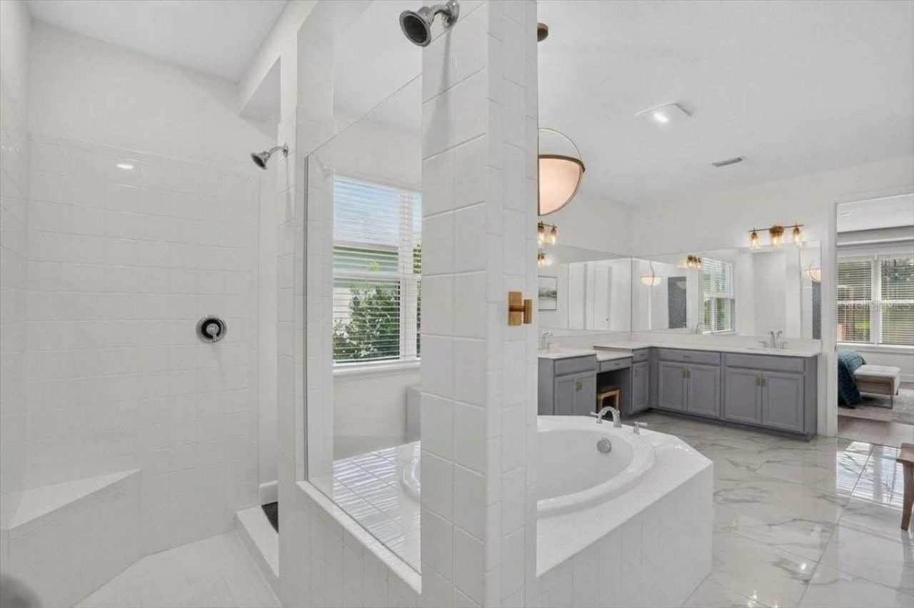 10203 Milky Way Circle, Sarasota, FL 34241 Photo