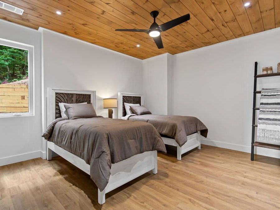 Property Image 105