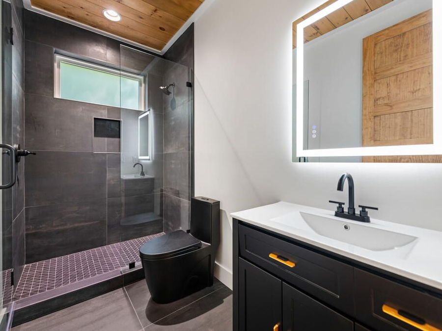 Property Image 93