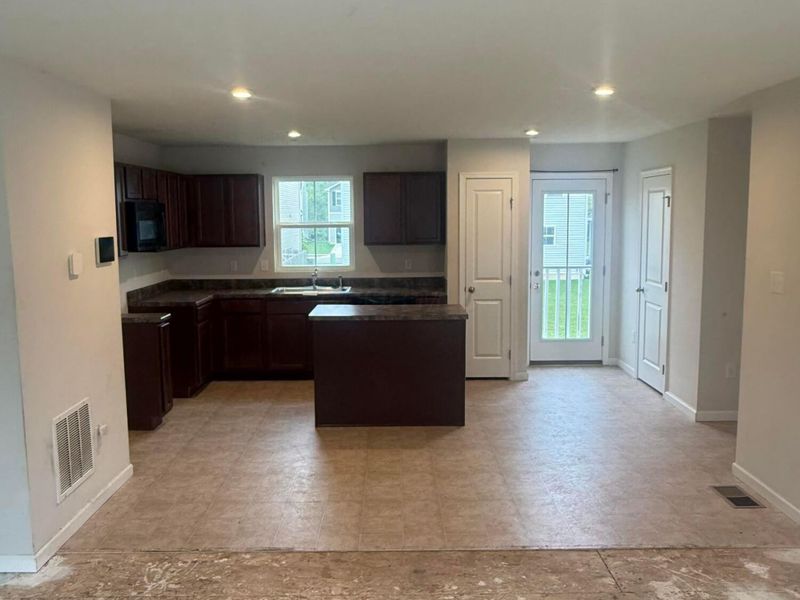 507 Golden Gate Avenue, Springfield, OH 45505 Photo 4