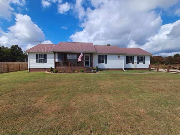 4120 Ball Ln, Chapel Hill, TN 37034