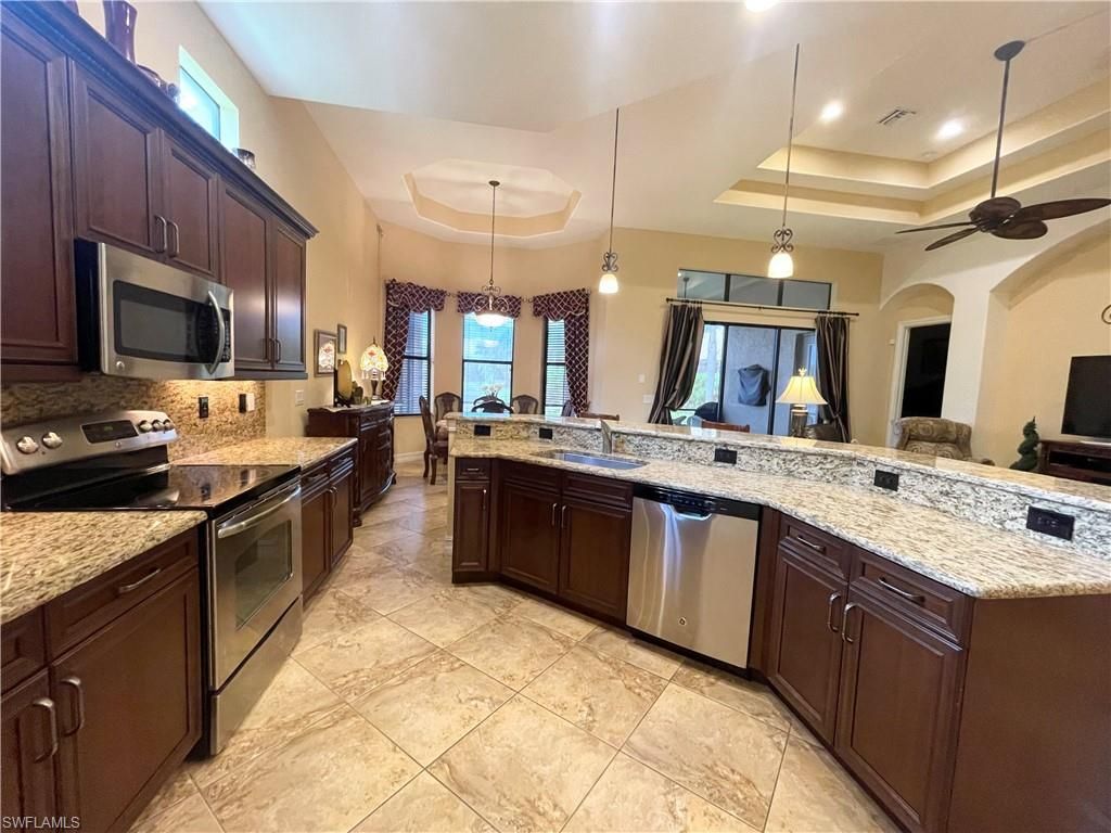 7302 Acorn Way , Naples, FL 34119 Photo