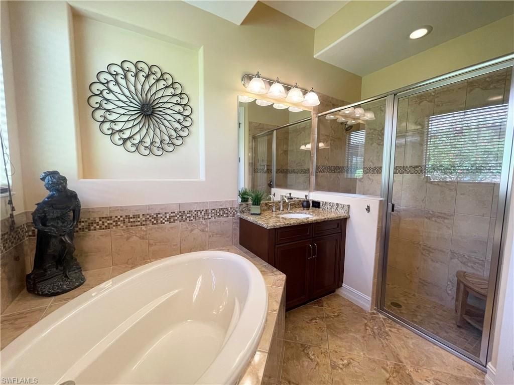 7302 Acorn Way , Naples, FL 34119 Photo