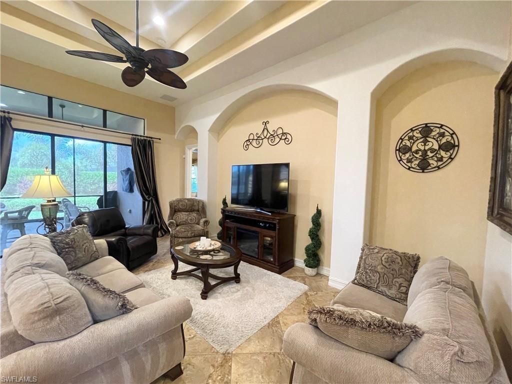 7302 Acorn Way , Naples, FL 34119 Photo