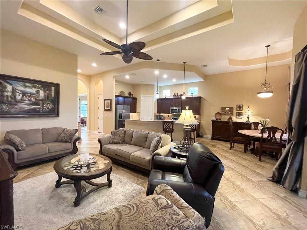 7302 Acorn Way , Naples, FL 34119 Photo