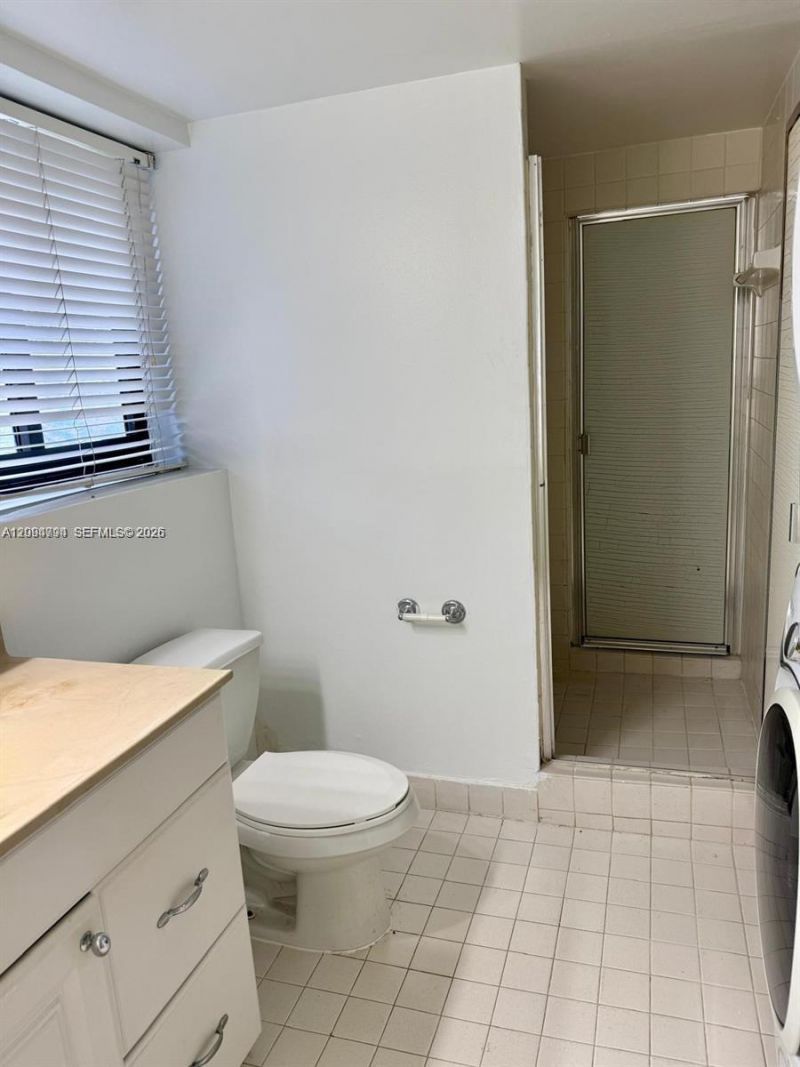 20850 San Simeon Way , Unit 105-5, Miami, FL 33179 Photo