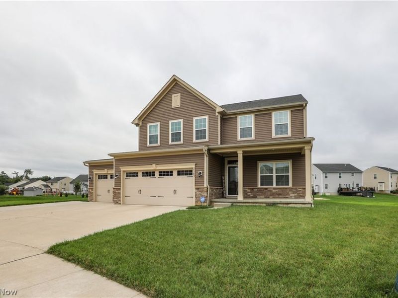 2183 Orchard Circle, Ravenna, OH 44266 Photo 3
