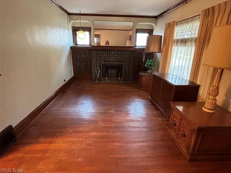 12722 Holborn Avenue, Cleveland, OH 44105 Photo 6