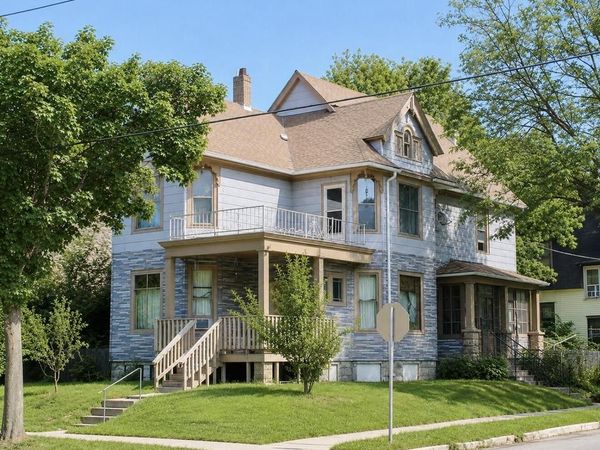 2137 W Pierce STREET, Milwaukee, WI 53204