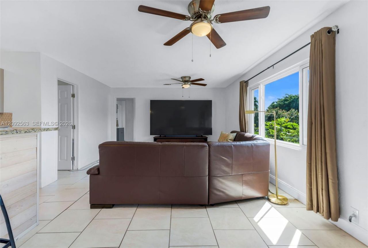 9239 Honeywell Rd, Lake Worth, FL 33467 Photo