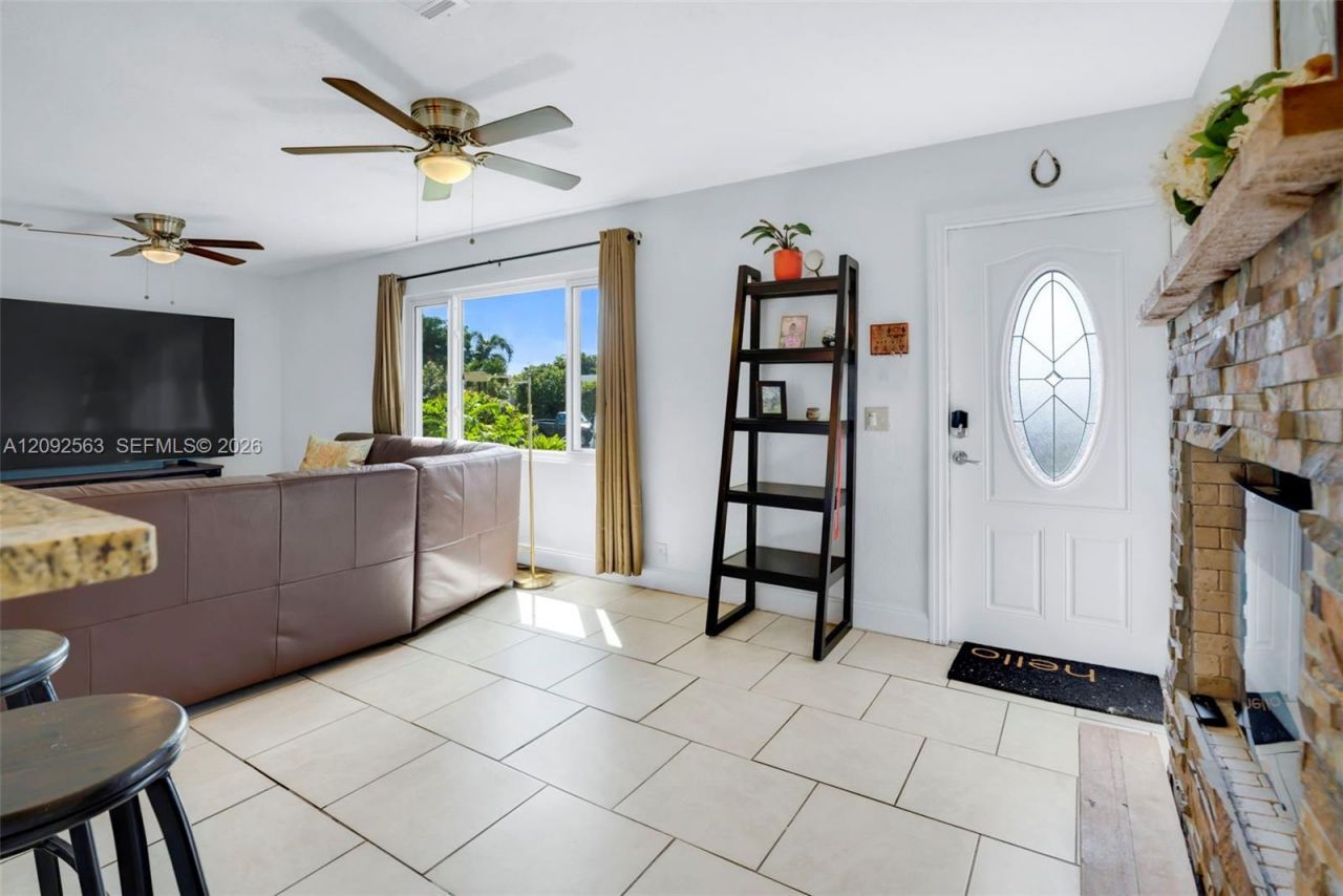 9239 Honeywell Rd, Lake Worth, FL 33467 Photo