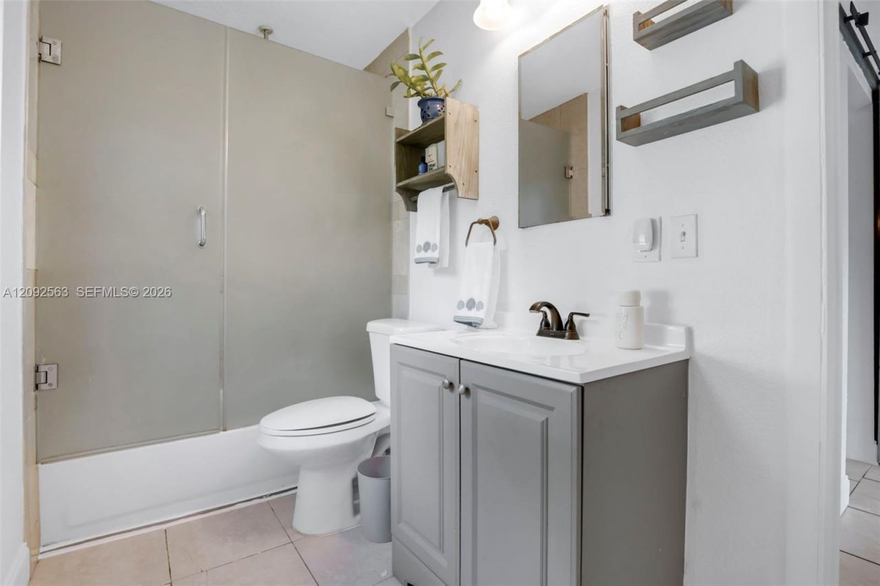 9239 Honeywell Rd, Lake Worth, FL 33467 Photo