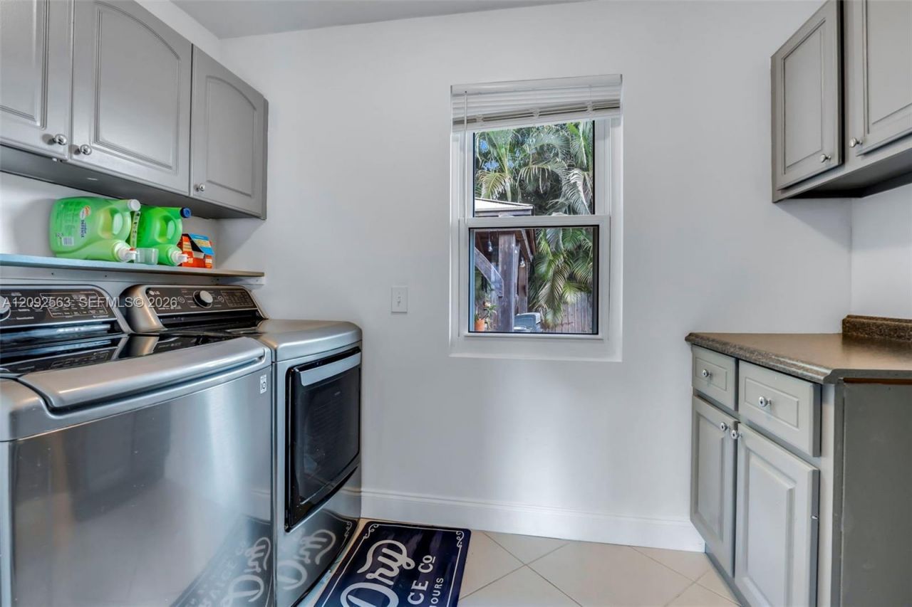 9239 Honeywell Rd, Lake Worth, FL 33467 Photo