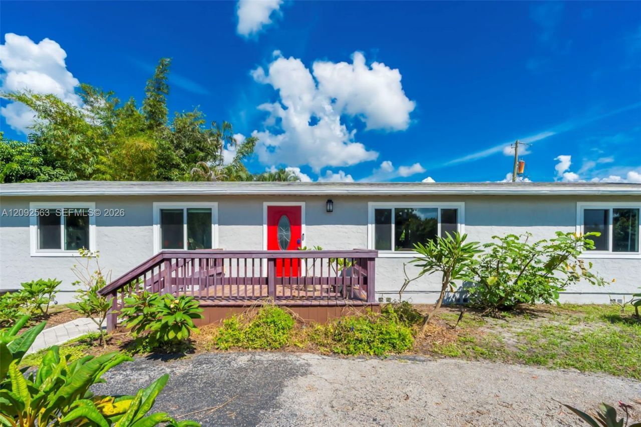 9239 Honeywell Rd, Lake Worth, FL 33467 Photo