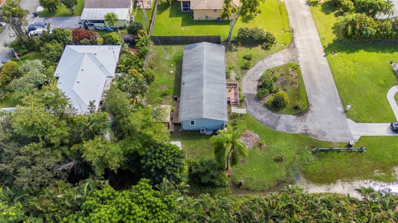 9239 Honeywell Rd, Lake Worth, FL 33467 Photo