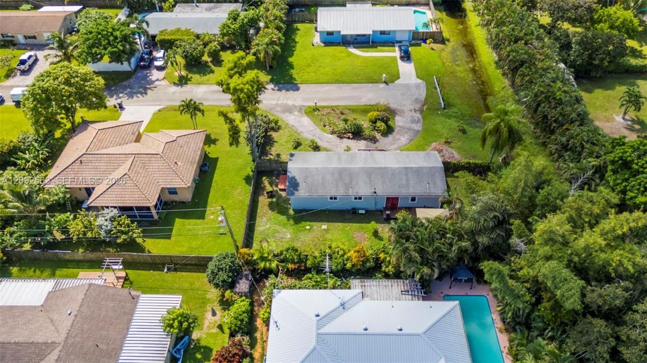 9239 Honeywell Rd, Lake Worth, FL 33467 Photo