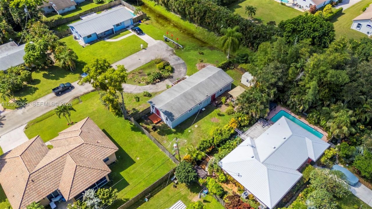 9239 Honeywell Rd, Lake Worth, FL 33467 Photo