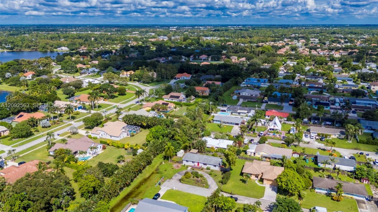 9239 Honeywell Rd, Lake Worth, FL 33467 Photo