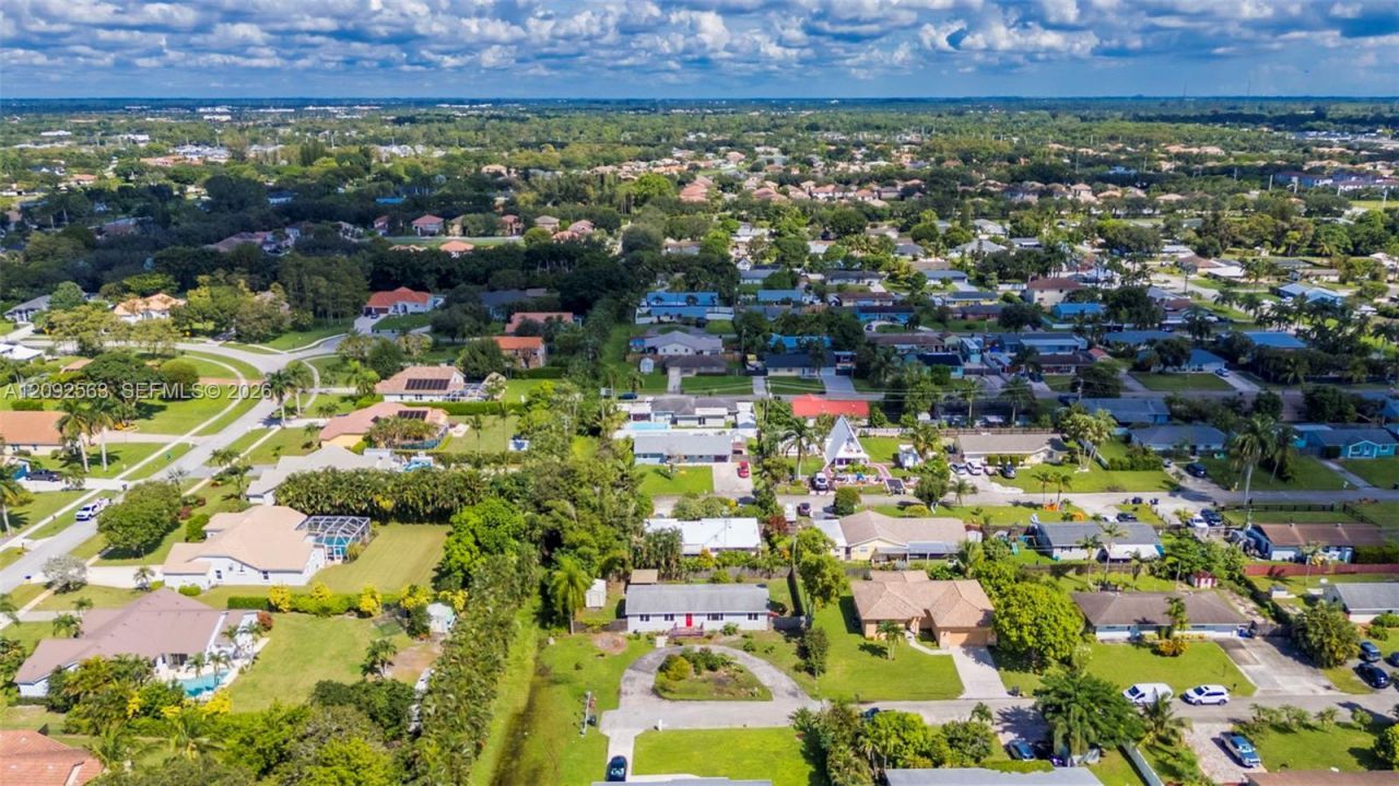 9239 Honeywell Rd, Lake Worth, FL 33467 Photo