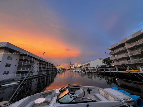 16851 NE 35TH AVE , Unit 32, North Miami Beach, FL 33160