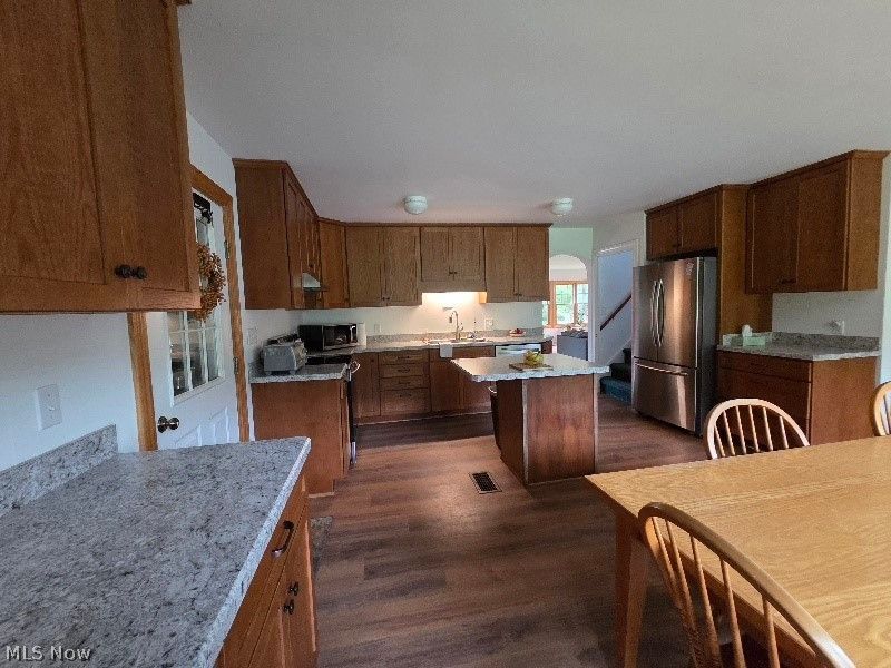 3221 Seifert Lewis Road, Hubbard, OH 44425 Photo 16