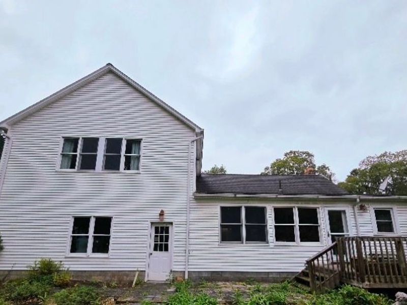 3221 Seifert Lewis Road, Hubbard, OH 44425 Photo 5