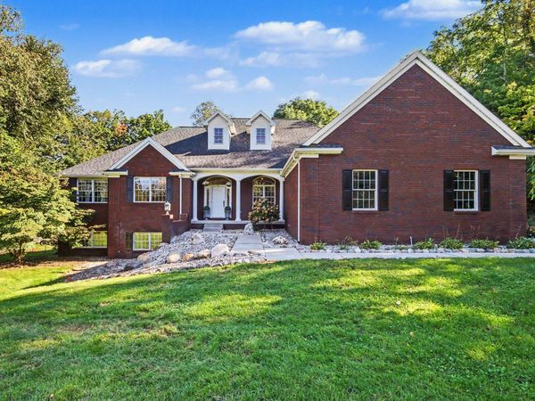 8240 Powderhorn Trail SE, Caledonia, MI 49316