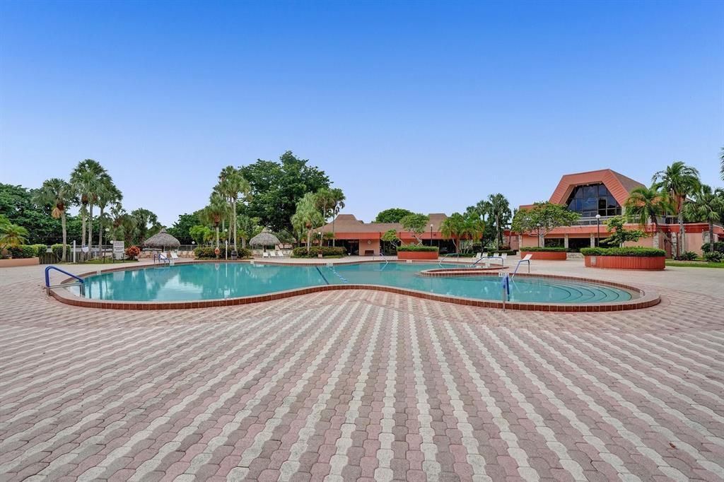 3081 Holiday Springs Boulevard, Unit 102-6, Margate, FL 33063 Photo