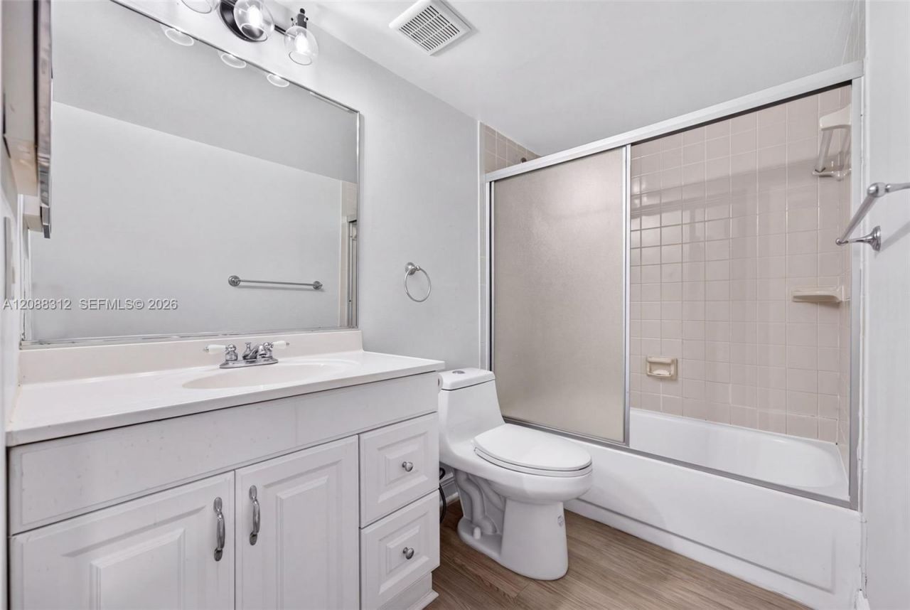 8002 SW 149th Ave , Unit B216, Miami, FL 33193 Photo