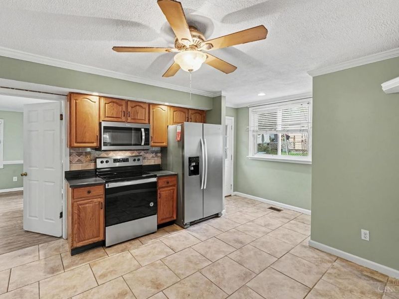 1205 Sunrise Drive, Loveland, OH 45140 Photo 11