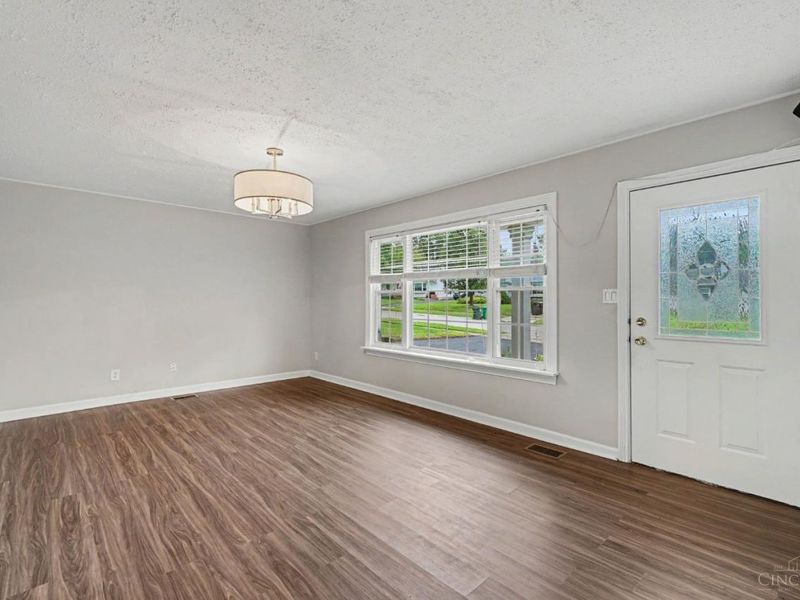 1205 Sunrise Drive, Loveland, OH 45140 Photo 5