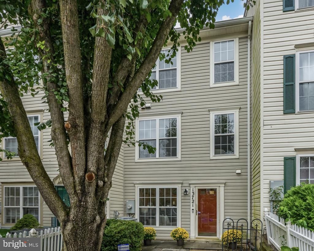 13721 Lark Song Drive, Germantown, MD 20874 Main Photo