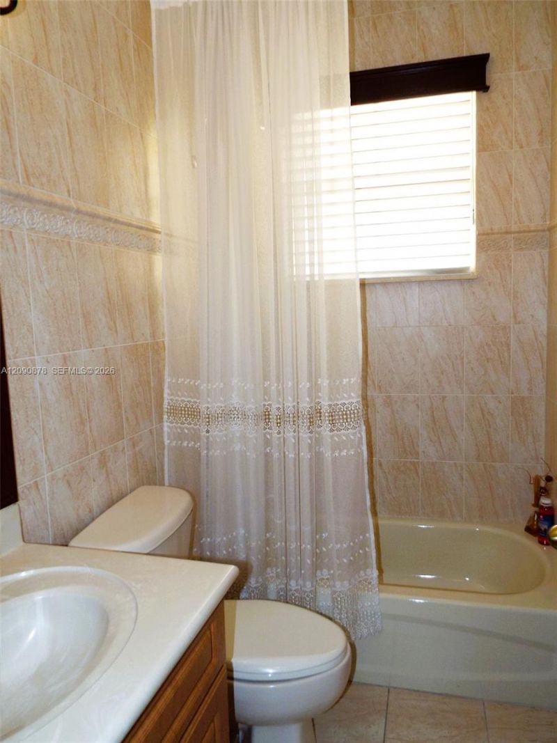 6042 SW 163rd Ave , Miami, FL 33193 Photo