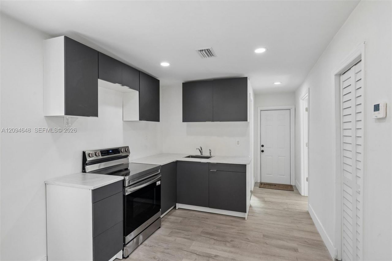 1063 NW 55th Ter, Miami, FL 33127 Photo