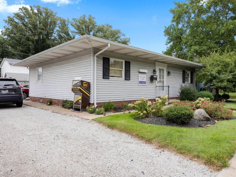 215 E 3rd Street, Port Clinton, OH 43452 Photo 24