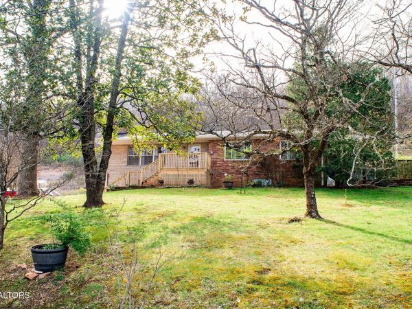 4220 Spar Drive, Knoxville, TN 37918