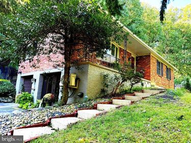 44 SPRING ROAD, MALVERN, PA 19355