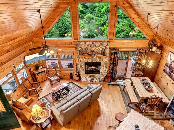 230 Forest Drive, Maggie Valley, NC 28751